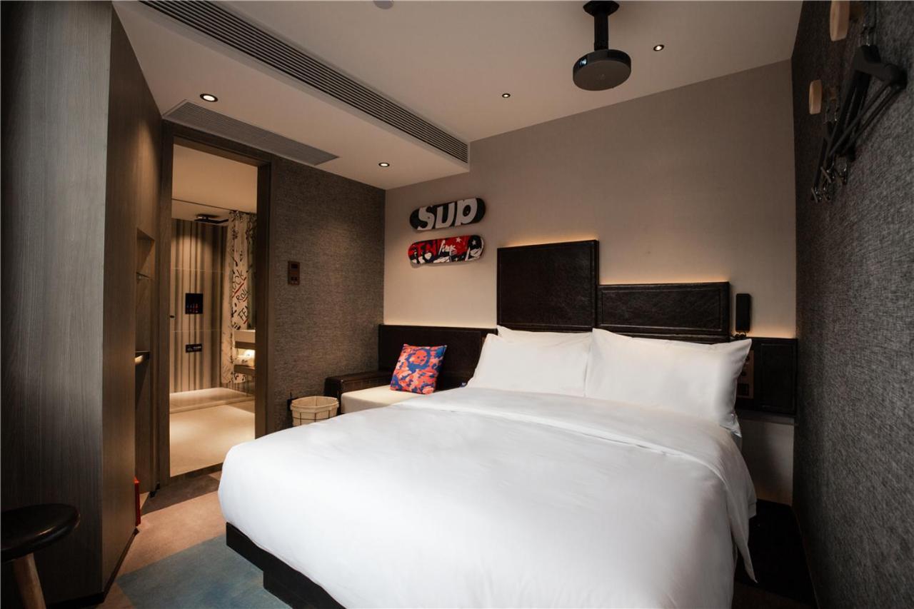 Fenk Attitude Hotel Guangzhou Railway Station Exterior photo