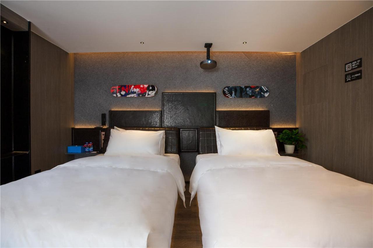 Fenk Attitude Hotel Guangzhou Railway Station Exterior photo